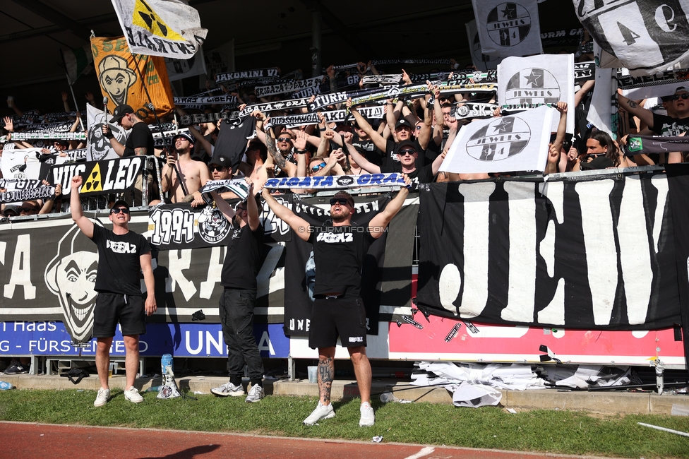 Hartberg - Sturm Graz
Oesterreichische Fussball Bundesliga, 26. Runde, TSV Hartberg - SK Sturm Graz,  PROfertil ARENA Hartberg, 14.04.2024. 

Foto zeigt Fans von Sturm
