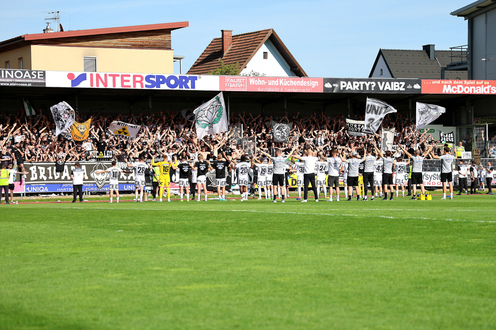 Hartberg - Sturm Graz
Oesterreichische Fussball Bundesliga, 26. Runde, TSV Hartberg - SK Sturm Graz,  PROfertil ARENA Hartberg, 14.04.2024. 

Foto zeigt Fans von Sturm
