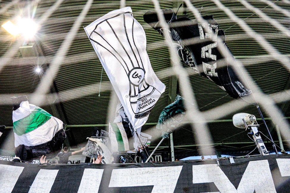 Sturm Graz - Rapid Wien
Oesterreichische Fussball Bundesliga, 27. Runde, SK Sturm Graz - SK Rapid Wien, Stadion Liebenau Graz, 19.04.2024. 

Foto zeigt Fans von Sturm
Schlüsselwörter: sturmflut