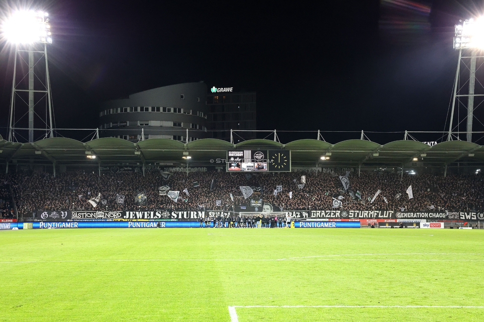 Sturm Graz - Rapid Wien
Oesterreichische Fussball Bundesliga, 27. Runde, SK Sturm Graz - SK Rapid Wien, Stadion Liebenau Graz, 19.04.2024. 

Foto zeigt Fans von Sturm und die Mannschaft von Sturm
