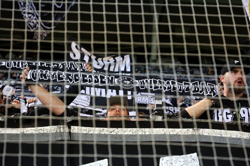 Sturm Graz - Rapid Wien
Oesterreichische Fussball Bundesliga, 27. Runde, SK Sturm Graz - SK Rapid Wien, Stadion Liebenau Graz, 19.04.2024. 

Foto zeigt Fans von Sturm
Schlüsselwörter: schals brigata