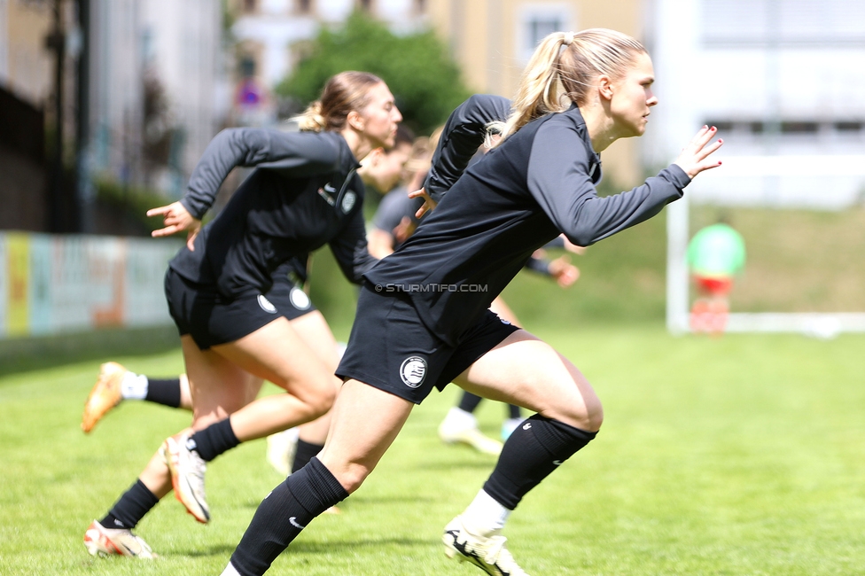 Sturm Damen - Wacker Innsbruck
OEFB Frauen Bundesliga, 13. Runde, SK Sturm Graz Damen - FC Wacker Innsbruck, Gruabn Graz, 21.04.2024. 

Foto zeigt Elena Koessler (Sturm Damen)
