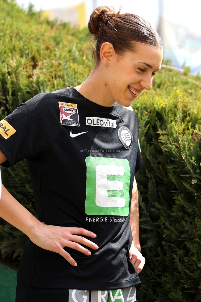 Sturm Damen - Wacker Innsbruck
OEFB Frauen Bundesliga, 13. Runde, SK Sturm Graz Damen - FC Wacker Innsbruck, Gruabn Graz, 21.04.2024. 

Foto zeigt Laura Krumboeck (Sturm Damen)
