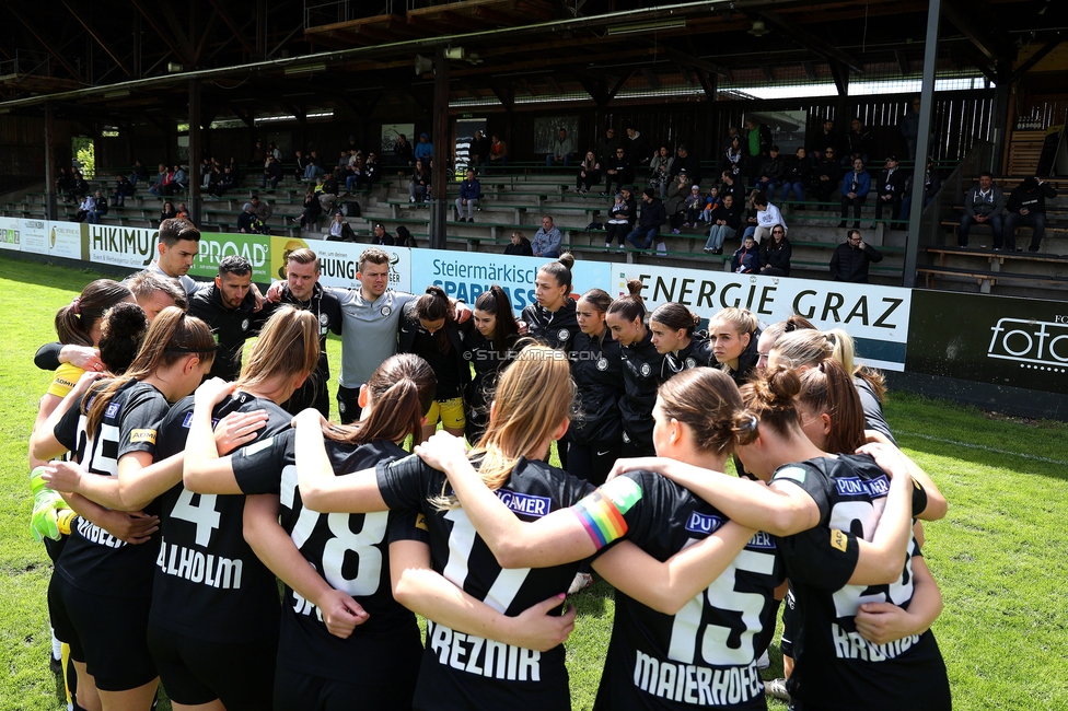 Sturm Damen - Wacker Innsbruck
OEFB Frauen Bundesliga, 13. Runde, SK Sturm Graz Damen - FC Wacker Innsbruck, Gruabn Graz, 21.04.2024. 

Foto zeigt die Mannschaft der Sturm Damen
