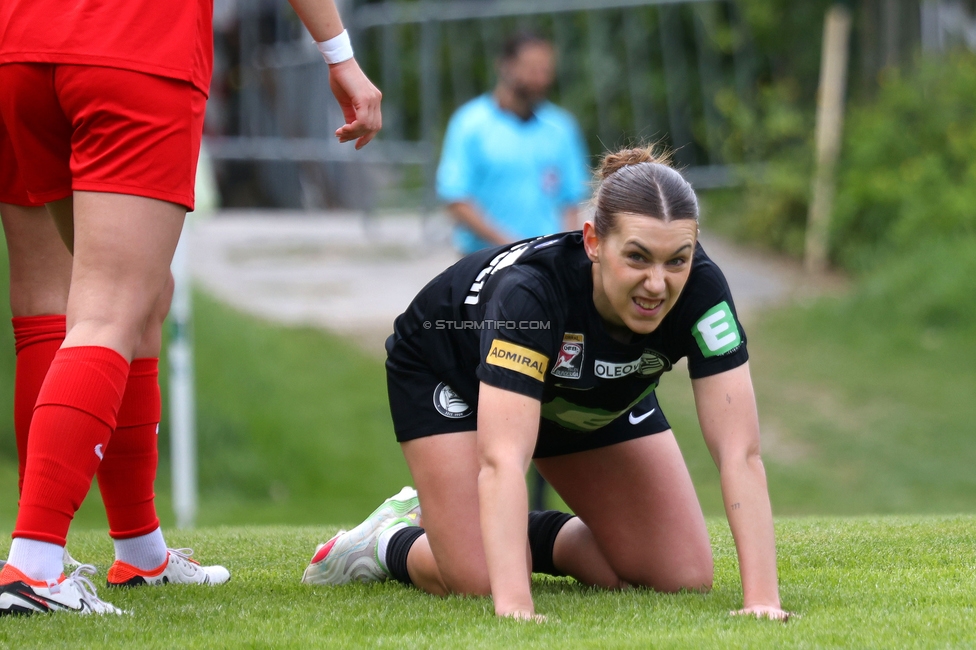 Sturm Damen - Wacker Innsbruck
OEFB Frauen Bundesliga, 13. Runde, SK Sturm Graz Damen - FC Wacker Innsbruck, Gruabn Graz, 21.04.2024. 

Foto zeigt Laura Krumboeck (Sturm Damen)
