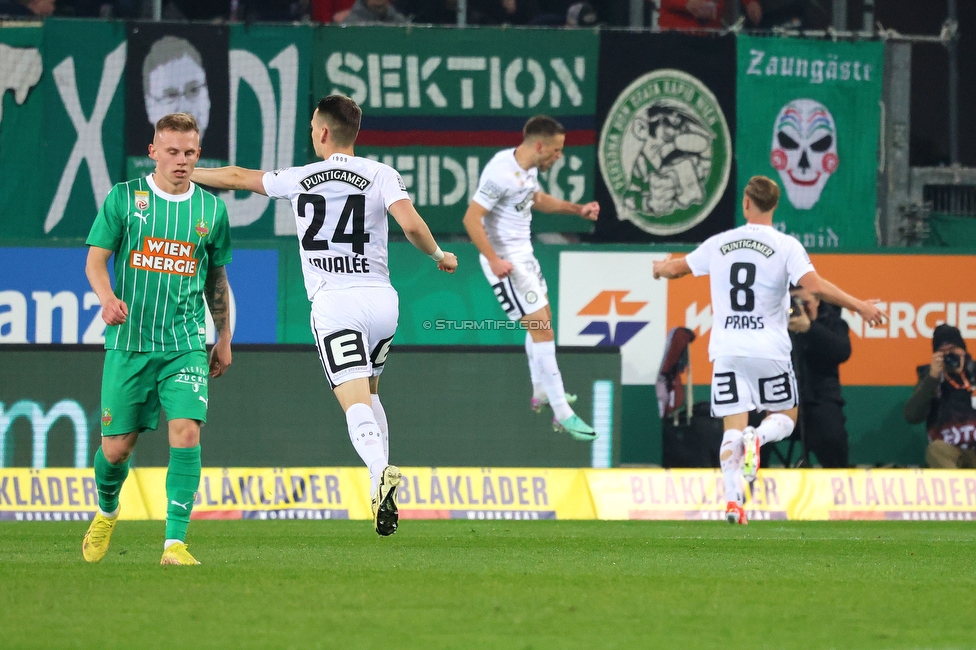 Rapid Wien - Sturm Graz
Oesterreichische Fussball Bundesliga, 28. Runde, SK Rapid Wien - SK Sturm Graz, Weststadion Wien, 24.04.2024. 

Foto zeigt Dimitri Lavalee (Sturm), Tomi Horvat (Sturm) und Alexander Prass (Sturm)
Schlüsselwörter: torjubel