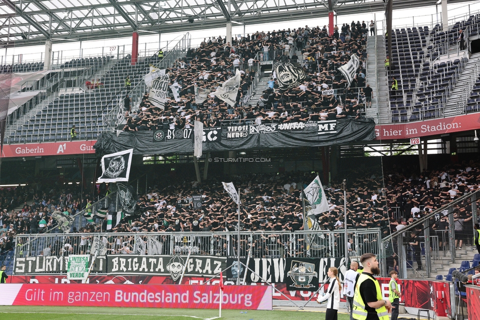 RB Salzburg - Sturm Graz
Oesterreichische Fussball Bundesliga, 29. Runde, FC RB Salzburg - SK Sturm Graz, Arena Wals-Siezenheim, 28.04.2024. 

Foto zeigt Fans von Sturm
