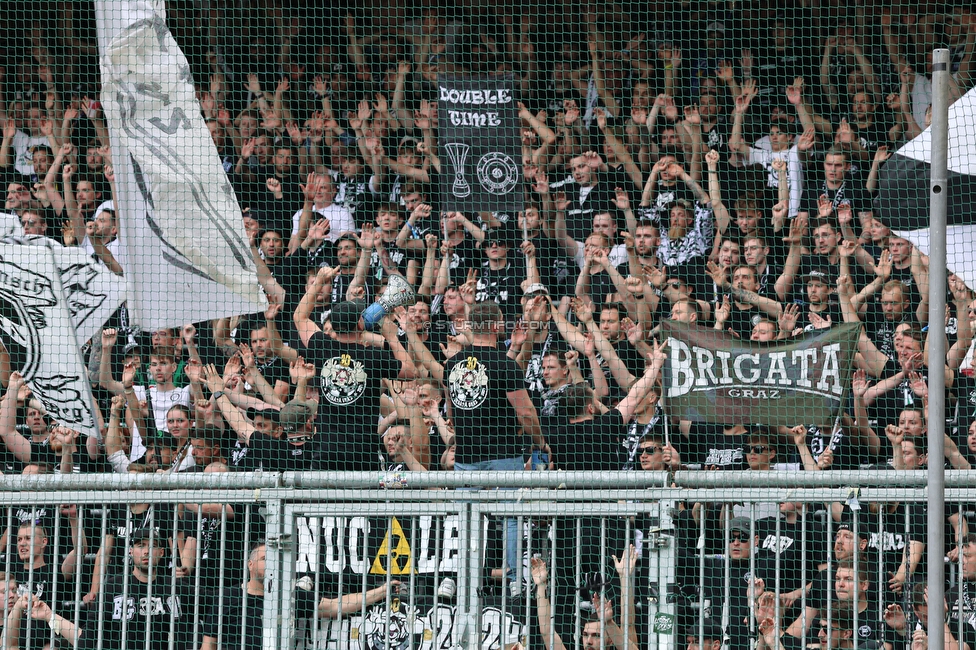 RB Salzburg - Sturm Graz
Oesterreichische Fussball Bundesliga, 29. Runde, FC RB Salzburg - SK Sturm Graz, Arena Wals-Siezenheim, 28.04.2024. 

Foto zeigt Fans von Sturm
Schlüsselwörter: brigata vorsaenger