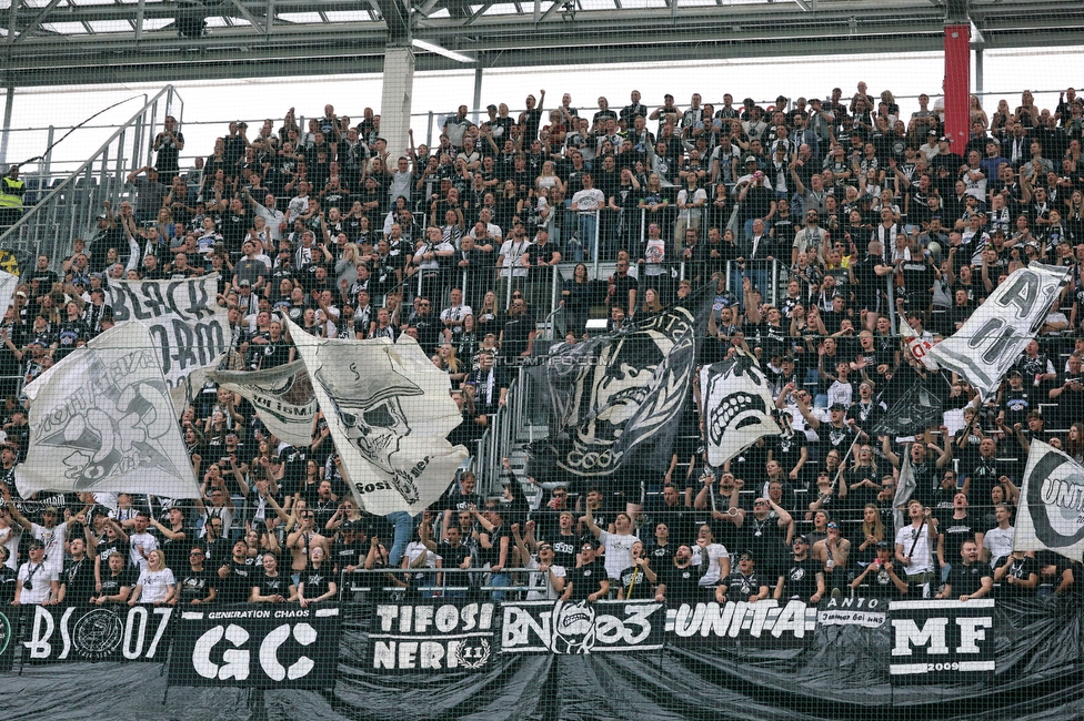 RB Salzburg - Sturm Graz
Oesterreichische Fussball Bundesliga, 29. Runde, FC RB Salzburg - SK Sturm Graz, Arena Wals-Siezenheim, 28.04.2024. 

Foto zeigt Fans von Sturm
Schlüsselwörter: bastion generationchaos