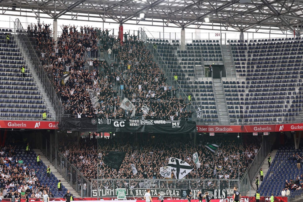 RB Salzburg - Sturm Graz
Oesterreichische Fussball Bundesliga, 29. Runde, FC RB Salzburg - SK Sturm Graz, Arena Wals-Siezenheim, 28.04.2024. 

Foto zeigt Fans von Sturm
