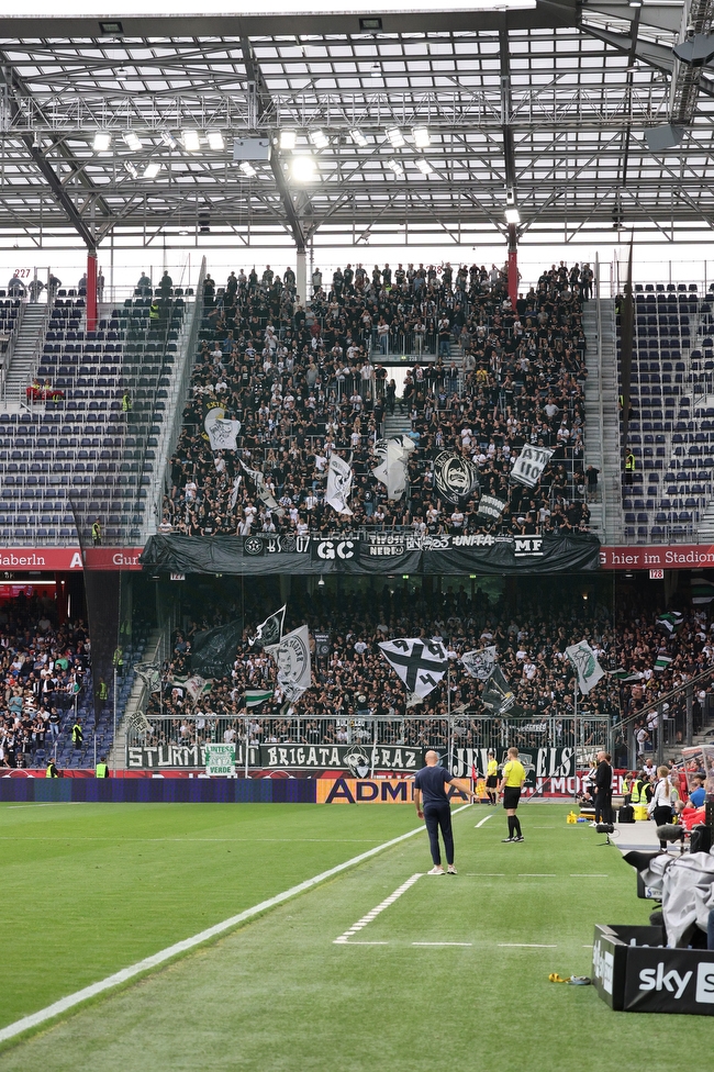 RB Salzburg - Sturm Graz
Oesterreichische Fussball Bundesliga, 29. Runde, FC RB Salzburg - SK Sturm Graz, Arena Wals-Siezenheim, 28.04.2024. 

Foto zeigt Fans von Sturm
