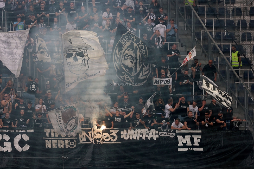 RB Salzburg - Sturm Graz
Oesterreichische Fussball Bundesliga, 29. Runde, FC RB Salzburg - SK Sturm Graz, Arena Wals-Siezenheim, 28.04.2024. 

Foto zeigt Fans von Sturm
