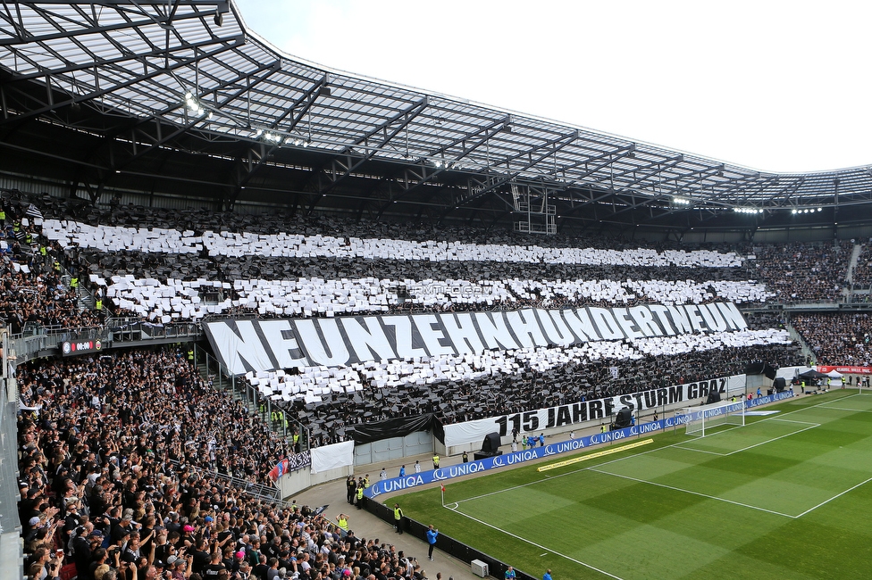 Sturm Graz - Rapid Wien
OEFB Cup, Finale, SK Sturm Graz - SK Rapid Wien, Woerthersee Stadion Klagenfurt, 01.05.2024. 

Foto zeigt Fans von Sturm mit einer Choreografie
