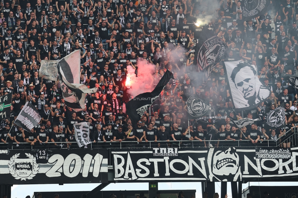 Sturm Graz - Rapid Wien
OEFB Cup, Finale, SK Sturm Graz - SK Rapid Wien, Woerthersee Stadion Klagenfurt, 01.05.2024. 

Foto zeigt Fans von Sturm
Schlüsselwörter: bastion