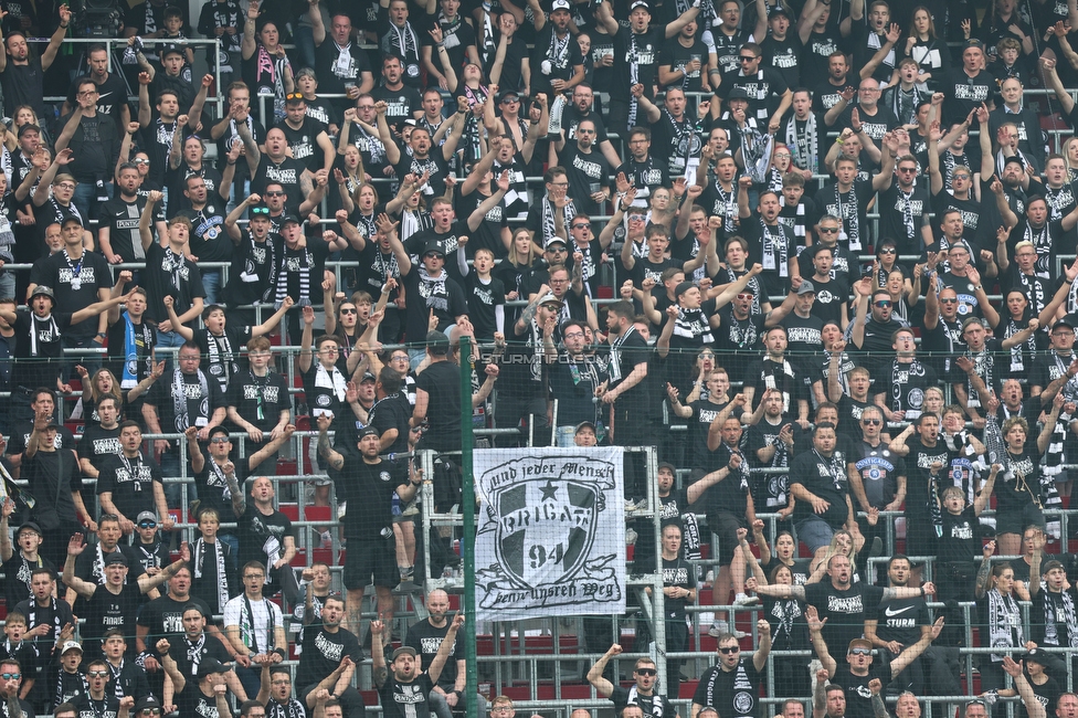 Sturm Graz - Rapid Wien
OEFB Cup, Finale, SK Sturm Graz - SK Rapid Wien, Woerthersee Stadion Klagenfurt, 01.05.2024. 

Foto zeigt Fans von Sturm
Schlüsselwörter: brigata vorsaenger