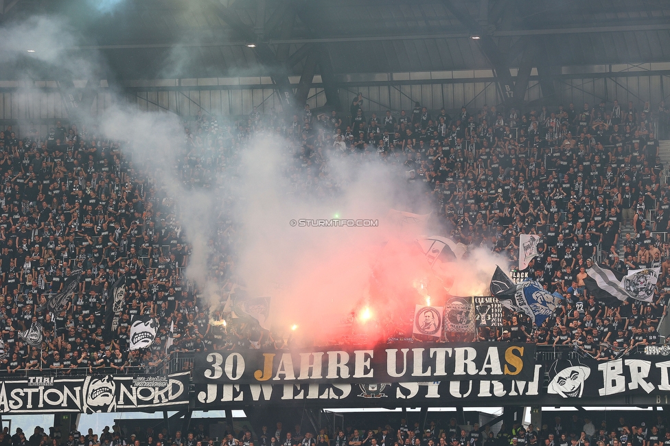 Sturm Graz - Rapid Wien
OEFB Cup, Finale, SK Sturm Graz - SK Rapid Wien, Woerthersee Stadion Klagenfurt, 01.05.2024. 

Foto zeigt Fans von Sturm
Schlüsselwörter: jewels pyrotechnik