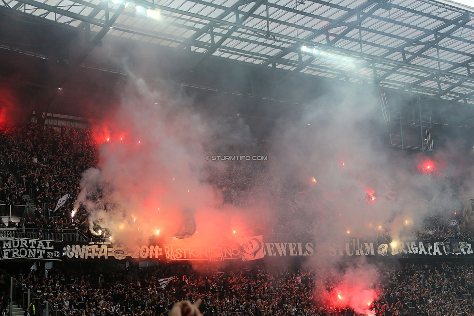 Sturm Graz - Rapid Wien
OEFB Cup, Finale, SK Sturm Graz - SK Rapid Wien, Woerthersee Stadion Klagenfurt, 01.05.2024. 

Foto zeigt Fans von Sturm
Schlüsselwörter: pyrotechnik