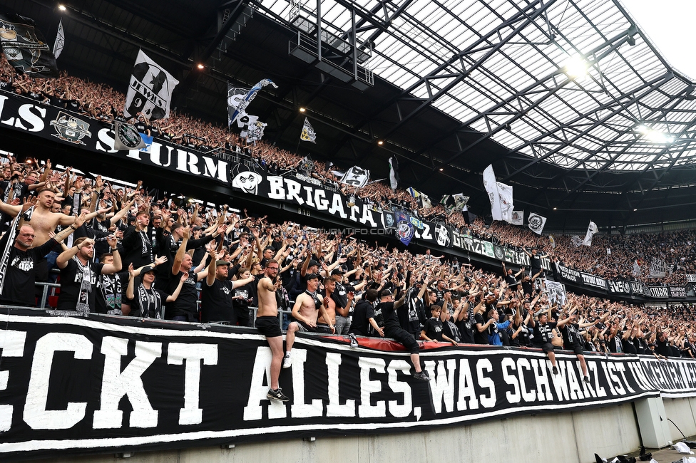 Sturm Graz - Rapid Wien
OEFB Cup, Finale, SK Sturm Graz - SK Rapid Wien, Woerthersee Stadion, 01.05.2024. 

Foto zeigt Fans von Sturm
