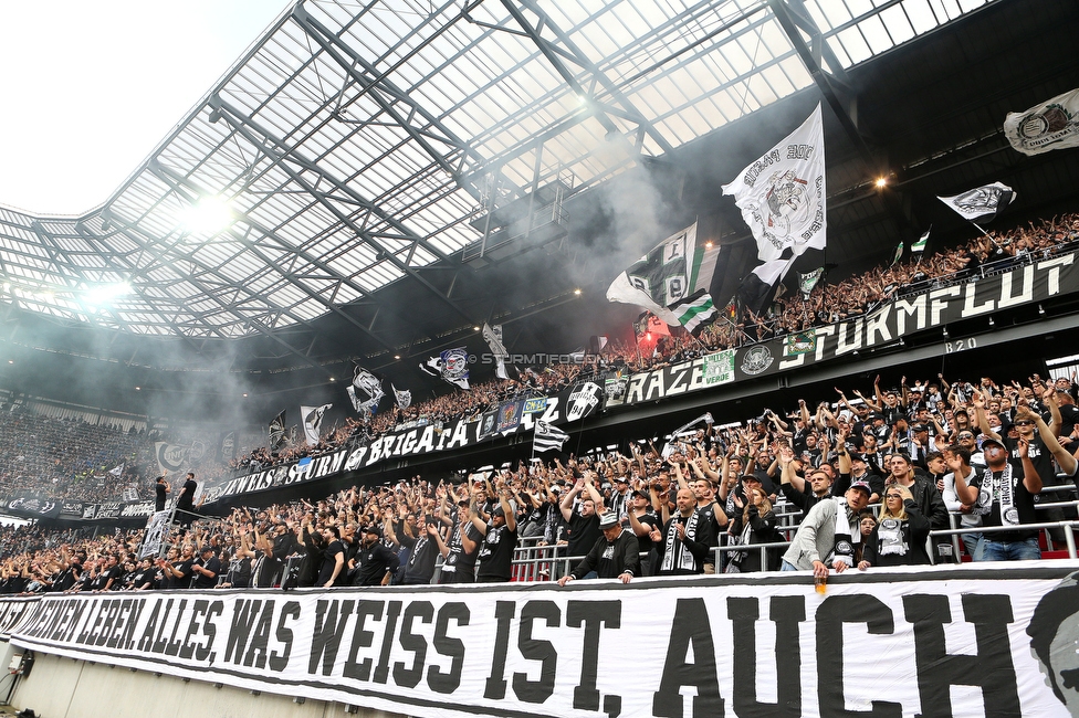 Sturm Graz - Rapid Wien
OEFB Cup, Finale, SK Sturm Graz - SK Rapid Wien, Woerthersee Stadion Klagenfurt, 01.05.2024. 

Foto zeigt Fans von Sturm
