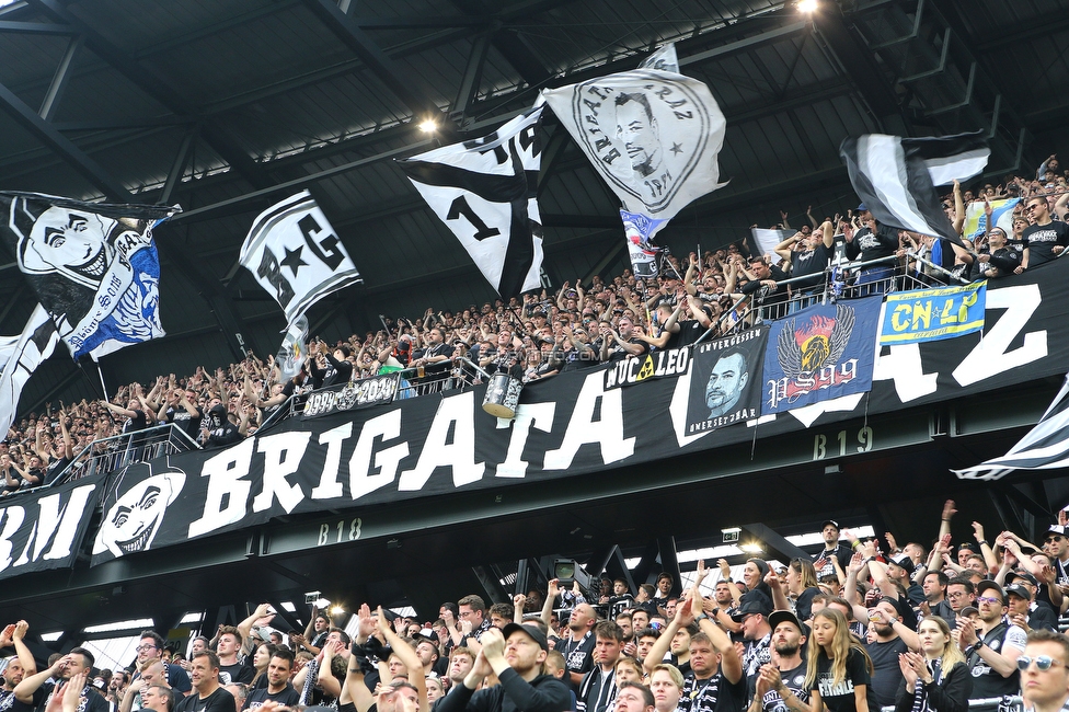 Sturm Graz - Rapid Wien
OEFB Cup, Finale, SK Sturm Graz - SK Rapid Wien, Woerthersee Stadion Klagenfurt, 01.05.2024. 

Foto zeigt Fans von Sturm
Schlüsselwörter: brigata