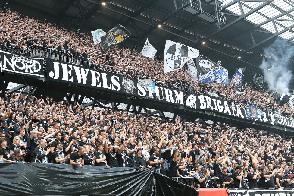 Sturm Graz - Rapid Wien
OEFB Cup, Finale, SK Sturm Graz - SK Rapid Wien, Woerthersee Stadion Klagenfurt, 01.05.2024. 

Foto zeigt Fans von Sturm
Schlüsselwörter: jewels brigata