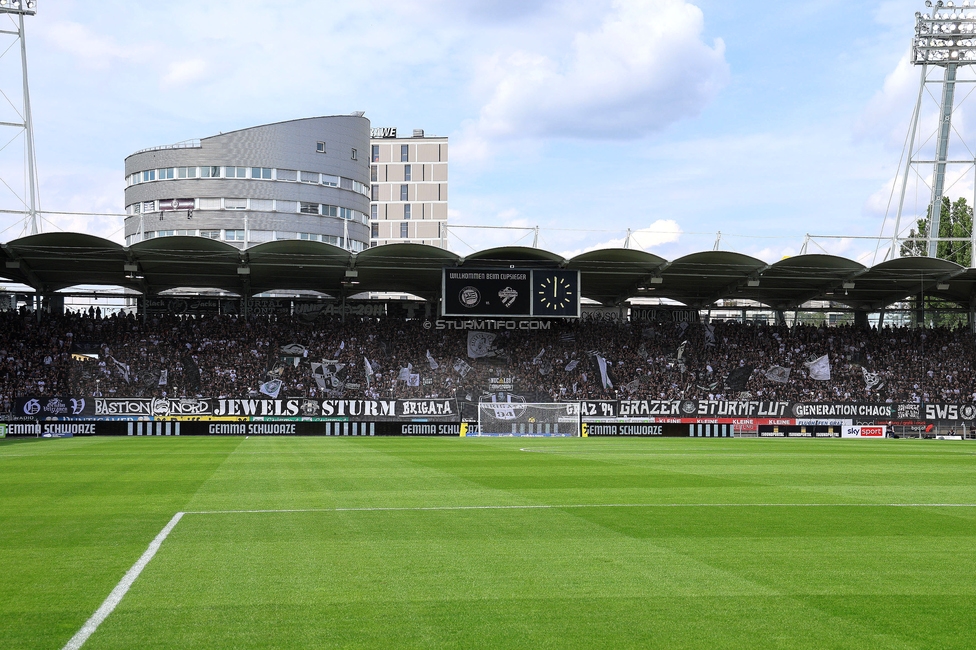 Sturm Graz - Hartberg
Oesterreichische Fussball Bundesliga, 30. Runde, SK Sturm Graz - TSV Hartberg, Stadion Liebenau Graz, 05.05.2024. 

Foto zeigt Fans von Sturm
