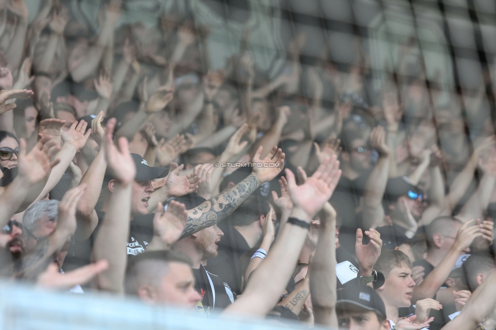 Sturm Graz - Hartberg
Oesterreichische Fussball Bundesliga, 30. Runde, SK Sturm Graz - TSV Hartberg, Stadion Liebenau Graz, 05.05.2024. 

Foto zeigt Fans von Sturm
