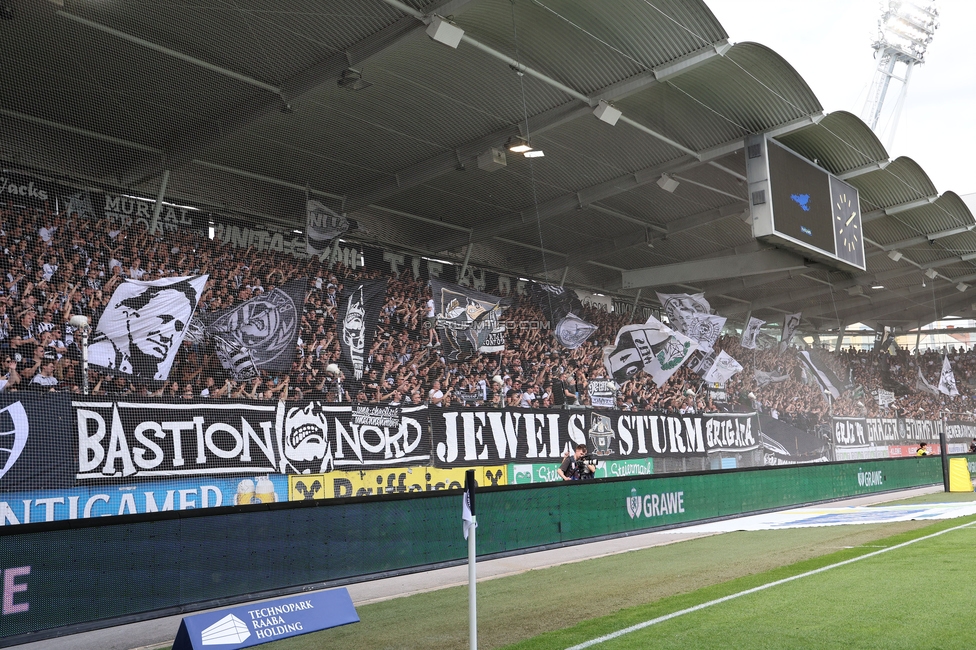 Sturm Graz - Hartberg
Oesterreichische Fussball Bundesliga, 30. Runde, SK Sturm Graz - TSV Hartberg, Stadion Liebenau Graz, 05.05.2024. 

Foto zeigt Fans von Sturm
