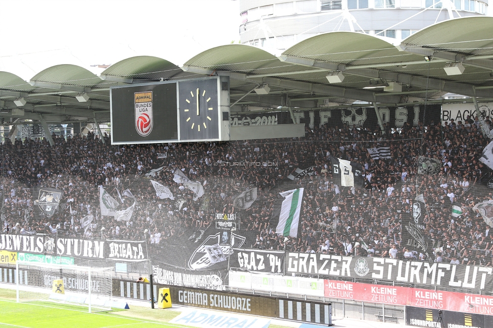 Sturm Graz - Hartberg
Oesterreichische Fussball Bundesliga, 30. Runde, SK Sturm Graz - TSV Hartberg, Stadion Liebenau Graz, 05.05.2024. 

Foto zeigt Fans von Sturm
