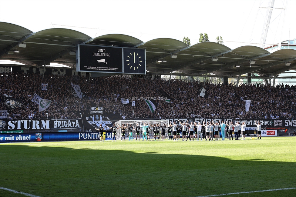 Sturm Graz - Hartberg
Oesterreichische Fussball Bundesliga, 30. Runde, SK Sturm Graz - TSV Hartberg, Stadion Liebenau Graz, 05.05.2024. 

Foto zeigt Fans von Sturm
