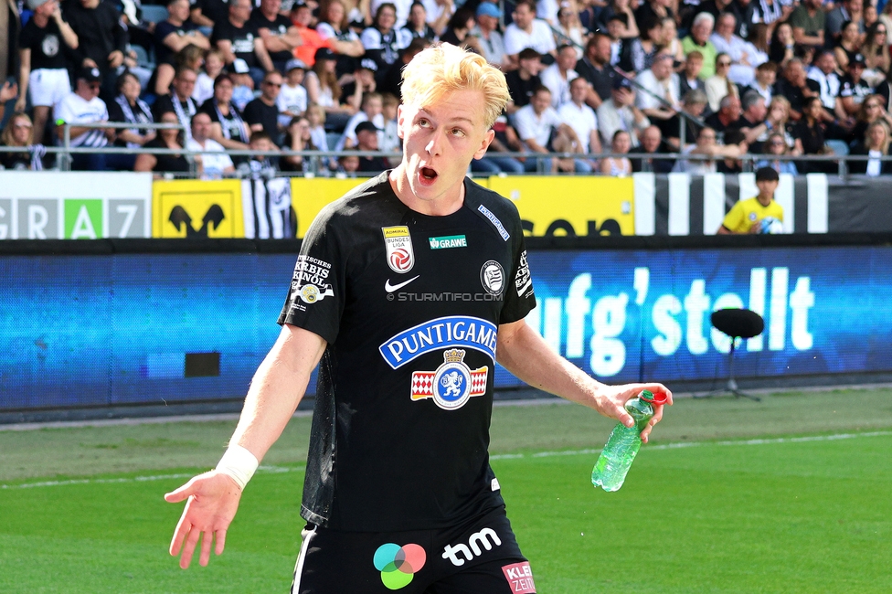 Sturm Graz - Hartberg
Oesterreichische Fussball Bundesliga, 30. Runde, SK Sturm Graz - TSV Hartberg, Stadion Liebenau Graz, 05.05.2024. 

Foto zeigt Mika Miles Biereth (Sturm)
