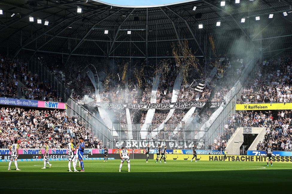 LASK - Sturm Graz
Oesterreichische Fussball Bundesliga, 31. Runde, LASK - SK Sturm Graz, Arena Linz, 12.05.2024. 

Foto zeigt Fans von Sturm mit einer Choreografie
