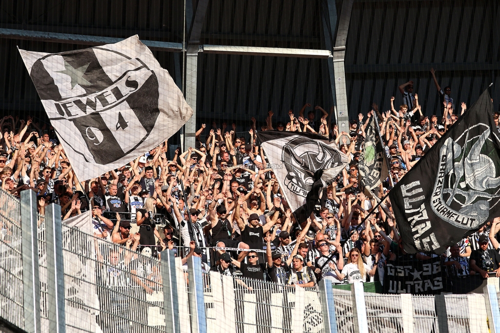 LASK - Sturm Graz
Oesterreichische Fussball Bundesliga, 31. Runde, LASK - SK Sturm Graz, Arena Linz, 12.05.2024. 

Foto zeigt Fans von Sturm
