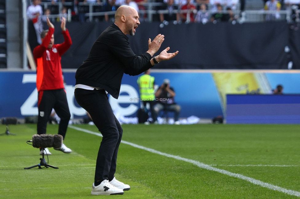 LASK - Sturm Graz
Oesterreichische Fussball Bundesliga, 31. Runde, LASK - SK Sturm Graz, Raiffeisen Arena Linz, 12.05.2024. 

Foto zeigt Christian Ilzer (Cheftrainer Sturm)
