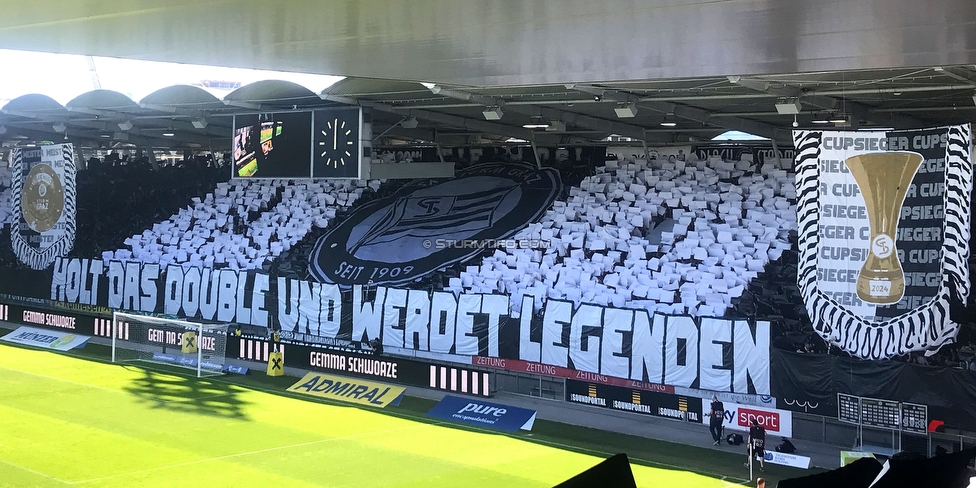 Sturm Graz - Austria Klagenfurt
Oesterreichische Fussball Bundesliga, 32. Runde, SK Sturm Graz - SK Austria Klagenfurt, Stadion Liebenau Graz, 19.05.2024. 

Foto zeigt Fans von Sturm mit einer Choreografie
