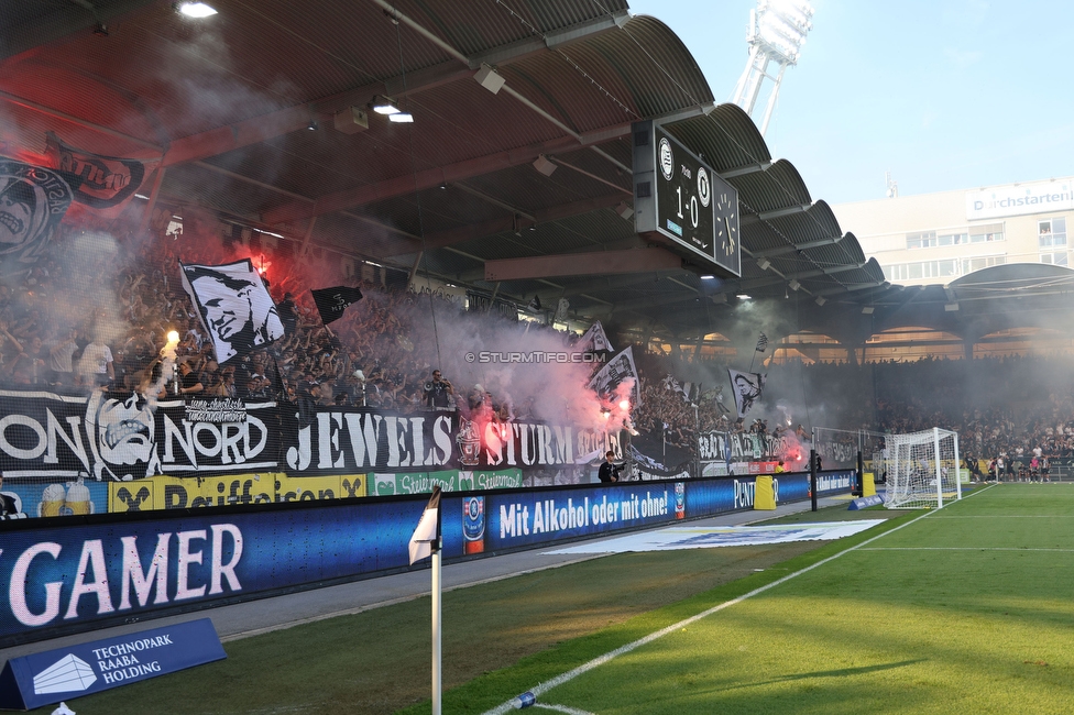 Sturm Graz - Austria Klagenfurt
Oesterreichische Fussball Bundesliga, 32. Runde, SK Sturm Graz - SK Austria Klagenfurt, Stadion Liebenau Graz, 19.05.2024. 

Foto zeigt Fans von Sturm
Schlüsselwörter: pyrotechnik