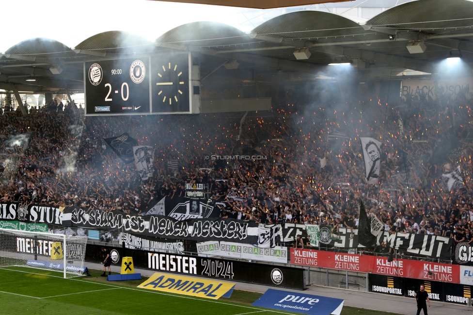Sturm Graz - Austria Klagenfurt
Oesterreichische Fussball Bundesliga, 32. Runde, SK Sturm Graz - SK Austria Klagenfurt, Stadion Liebenau Graz, 19.05.2024. 

Foto zeigt Fans von Sturm mit einem Spruchband
Schlüsselwörter: pyrotechnik