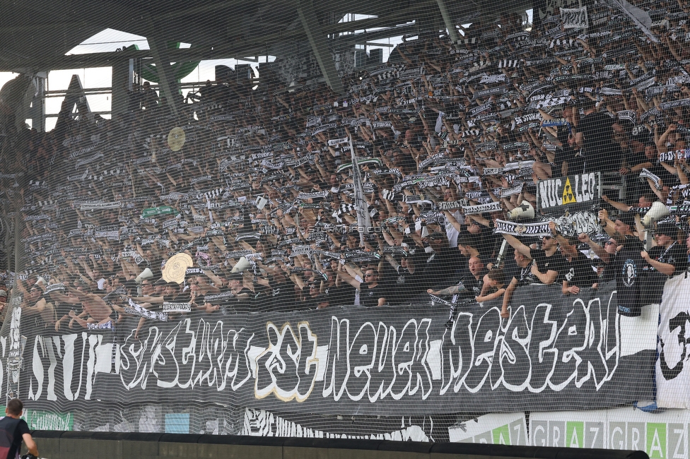 Sturm Graz - Austria Klagenfurt
Oesterreichische Fussball Bundesliga, 32. Runde, SK Sturm Graz - SK Austria Klagenfurt, Stadion Liebenau Graz, 19.05.2024. 

Foto zeigt Fans von Sturm
Schlüsselwörter: schals