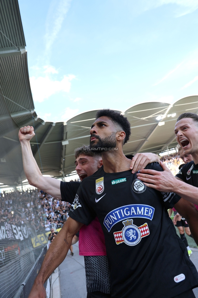 Sturm Graz - Austria Klagenfurt
Oesterreichische Fussball Bundesliga, 32. Runde, SK Sturm Graz - SK Austria Klagenfurt, Stadion Liebenau Graz, 19.05.2024. 

Foto zeigt Gregory Wuethrich (Sturm) und die Mannschaft von Sturm
Schlüsselwörter: torjubel