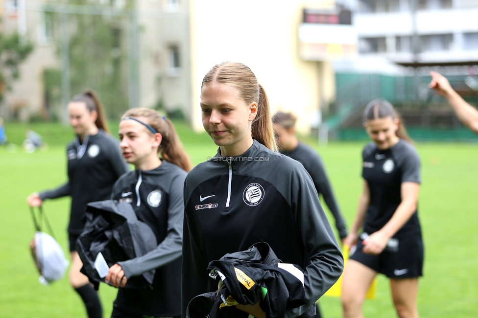 Sturm Damen - Bergheim
OEFB Frauen Bundesliga, 18. Runde, SK Sturm Graz Damen - FC Bergheim, Gruabn Graz, 26.05.2024. 

Foto zeigt Emma Fuchs (Sturm Damen)
