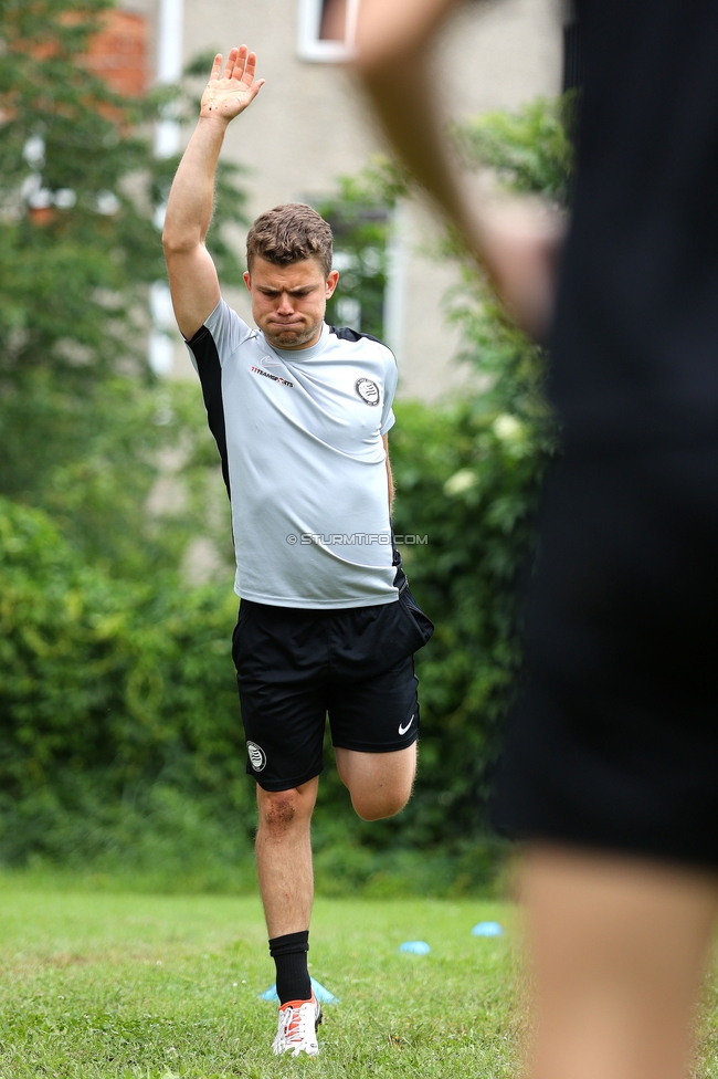 Sturm Damen - Bergheim
OEFB Frauen Bundesliga, 18. Runde, SK Sturm Graz Damen - FC Bergheim, Gruabn Graz, 26.05.2024. 

Foto zeigt David Url (Athletiktrainer Sturm Damen)
