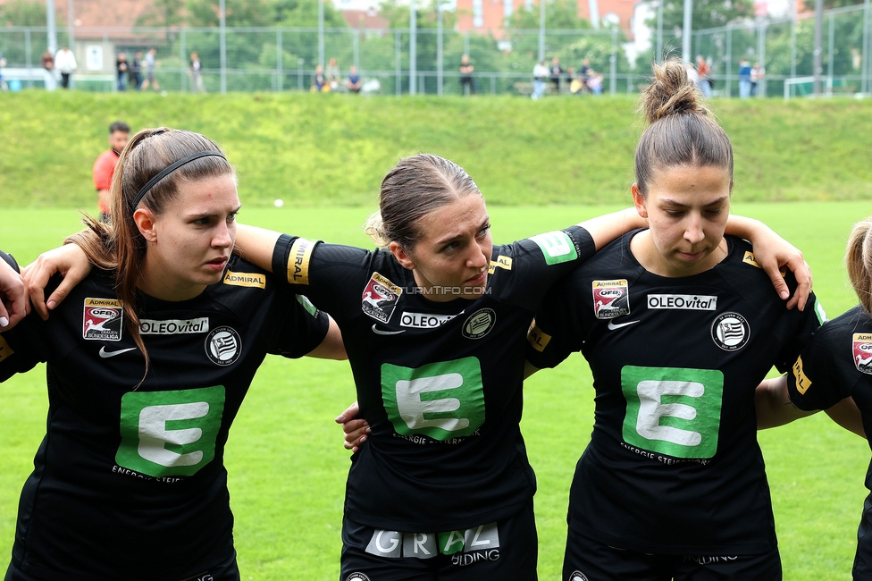 Sturm Damen - Bergheim
OEFB Frauen Bundesliga, 18. Runde, SK Sturm Graz Damen - FC Bergheim, Gruabn Graz, 26.05.2024. 

Foto zeigt die Mannschaft der Sturm Damen
