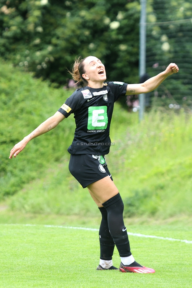 Sturm Damen - Bergheim
OEFB Frauen Bundesliga, 18. Runde, SK Sturm Graz Damen - FC Bergheim, Gruabn Graz, 26.05.2024. 

Foto zeigt Andrea Glibo (Sturm Damen)
