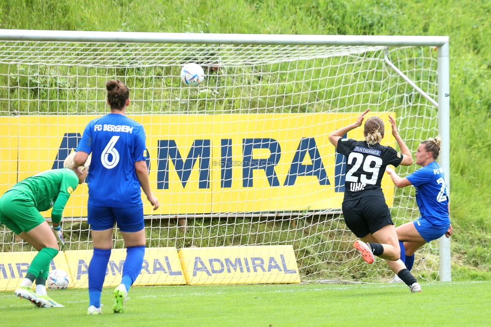 Sturm Damen - Bergheim
OEFB Frauen Bundesliga, 18. Runde, SK Sturm Graz Damen - FC Bergheim, Gruabn Graz, 26.05.2024. 

Foto zeigt Modesta Uka (Sturm Damen)

