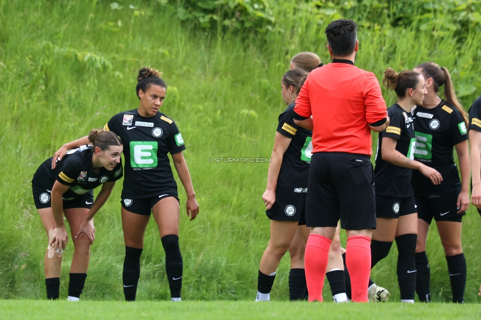 Sturm Damen - Bergheim
OEFB Frauen Bundesliga, 18. Runde, SK Sturm Graz Damen - FC Bergheim, Gruabn Graz, 26.05.2024. 

Foto zeigt Laura Krumboeck (Sturm Damen)
