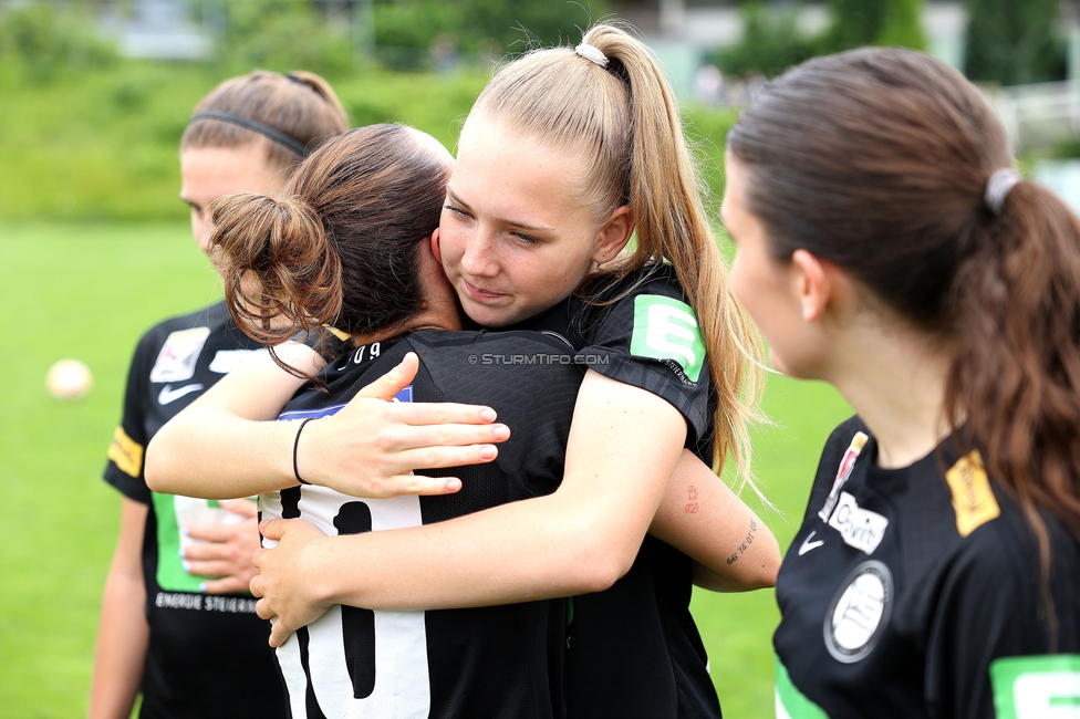 Sturm Damen - Bergheim
OEFB Frauen Bundesliga, 18. Runde, SK Sturm Graz Damen - FC Bergheim, Gruabn Graz, 26.05.2024. 

Foto zeigt Andrea Glibo (Sturm Damen) und Lena Breznik (Sturm Damen)
