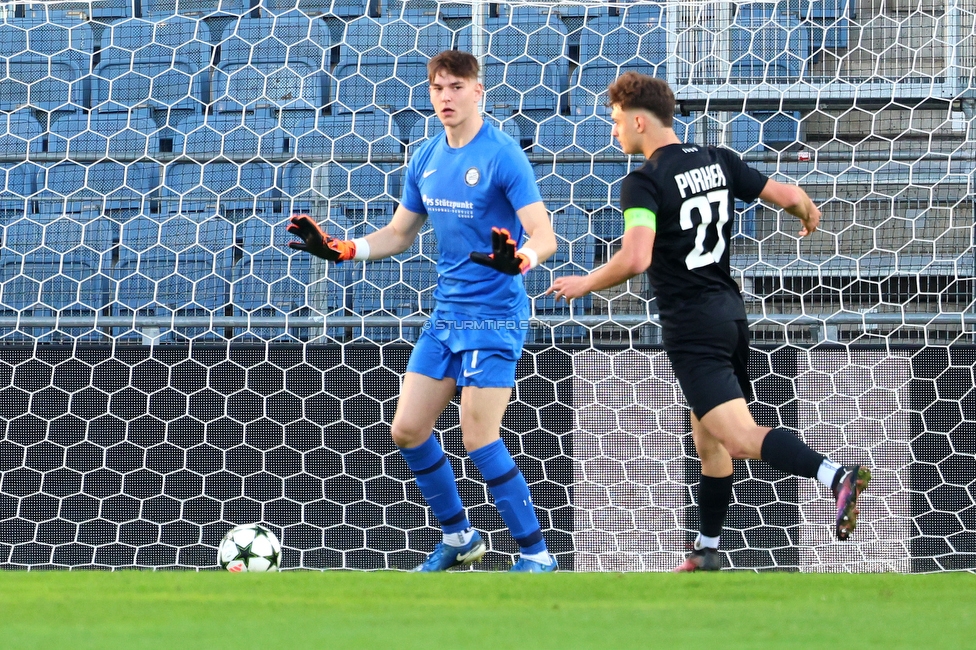 Sturm Graz U19 - Olympiacos
UEFA Youth League Achtelfinale, SK Sturm Graz U19 - Olympiacos FC, Stadion Liebenau Graz, 05.03.2025. 

Foto zeigt Elias Lorenz (Sturm) und Sebastian Pirker (Sturm)
