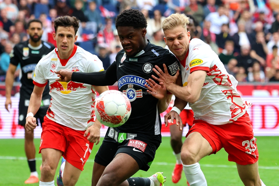 RB Salzburg - Sturm Graz
Oesterreichische Fussball Bundesliga, 25. Runde, FC RB Salzburg - SK Sturm Graz, Stadion Wals-Siezenheim, 13.04.2024. 

Foto zeigt Tochi Phil Chukwuani (Sturm)
