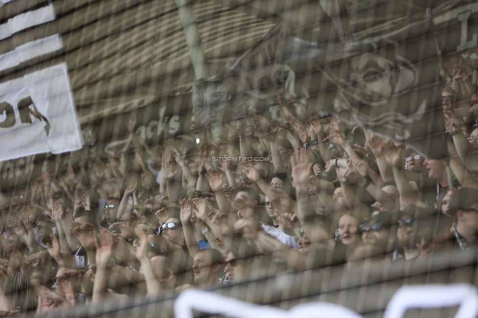 Sturm Graz - Linz
Oesterreichische Fussball Bundesliga, 26. Runde, SK Sturm Graz - FC Blau-Weiss Linz, Stadion Liebenau Graz, 20.04.2025. 

Foto zeigt Fans von Sturm
