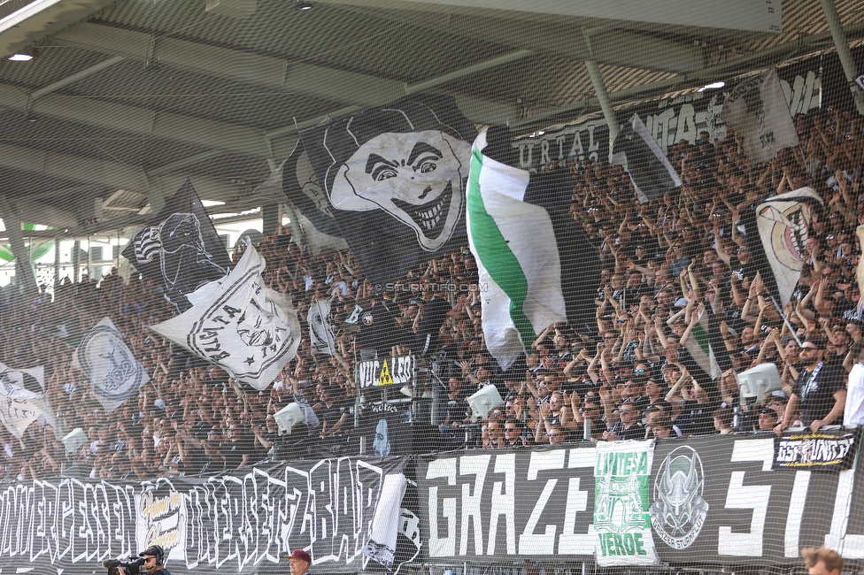 Sturm Graz - Linz
Oesterreichische Fussball Bundesliga, 26. Runde, SK Sturm Graz - FC Blau-Weiss Linz, Stadion Liebenau Graz, 20.04.2025. 

Foto zeigt Fans von Sturm
